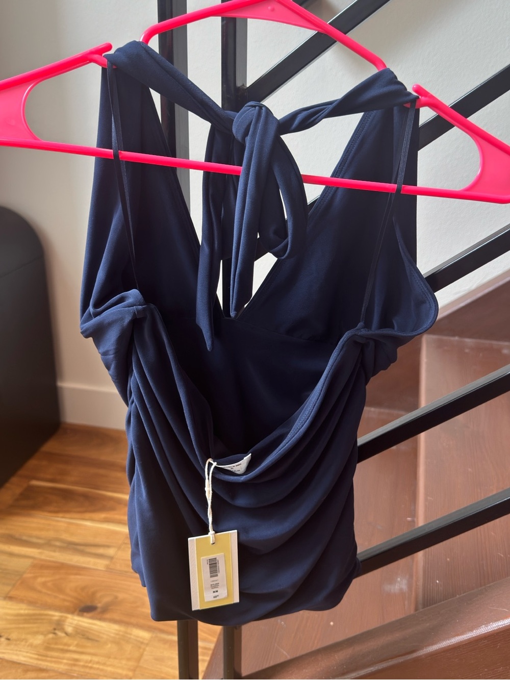 NWT Aritzia halter top - Picture 4 of 5